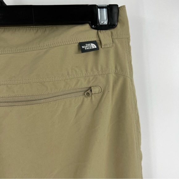 THE North Face outdoor sweat wicking pants size 32 - Picture 2 of 8